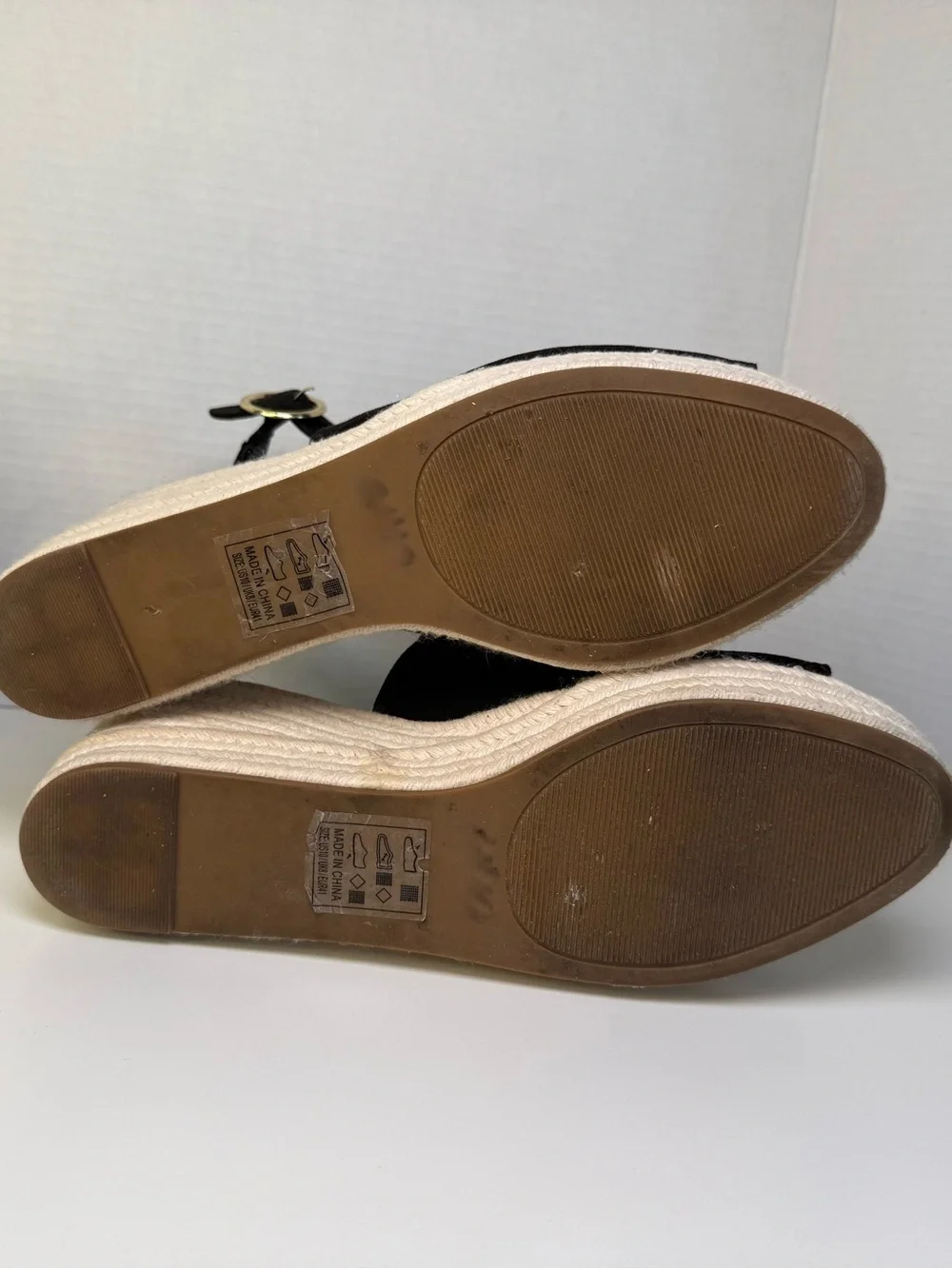 Qupid Caleb Black & Beige Open-Toe Espadrille Wedge Boho Sandals Womens Size 10